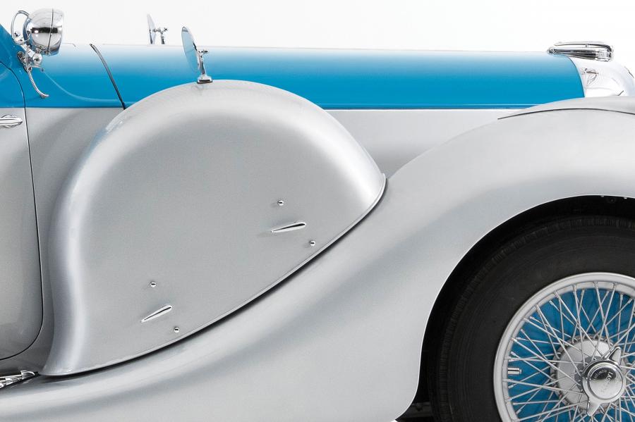 Детали экстерьера Lagonda V12 Rapide Drophead Coupe 1938 года  (фото 1 из 33)